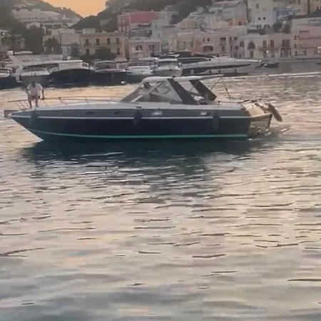 Botel Arca 60